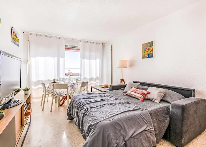 Le Grand Large-3 By Interhome