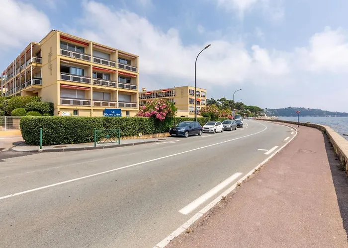 Apartment Le Grand Large-3 By Interhome